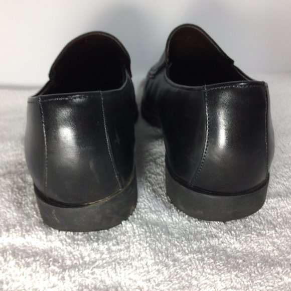 Allen Edmonds Buckhorn Dress Shoes main image 7